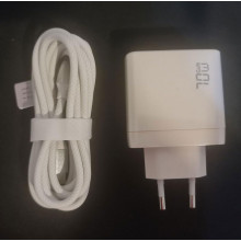 Cargador ultra rápido USB C 70W  3 Puertos PD3.0 & QC3.0 con cable